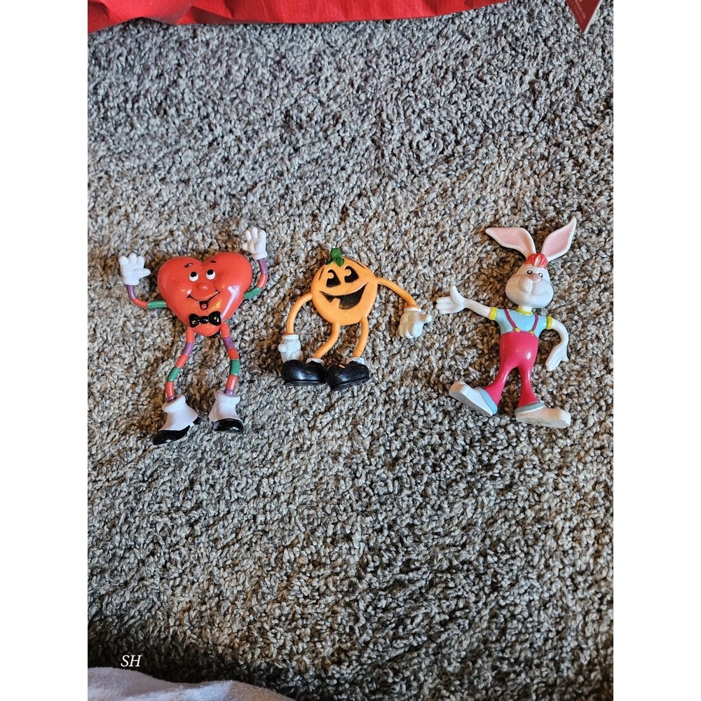 Vintage Bendy Figures Lot Heart Pumpkin Bunny Holiday Magnets Easter Halloween